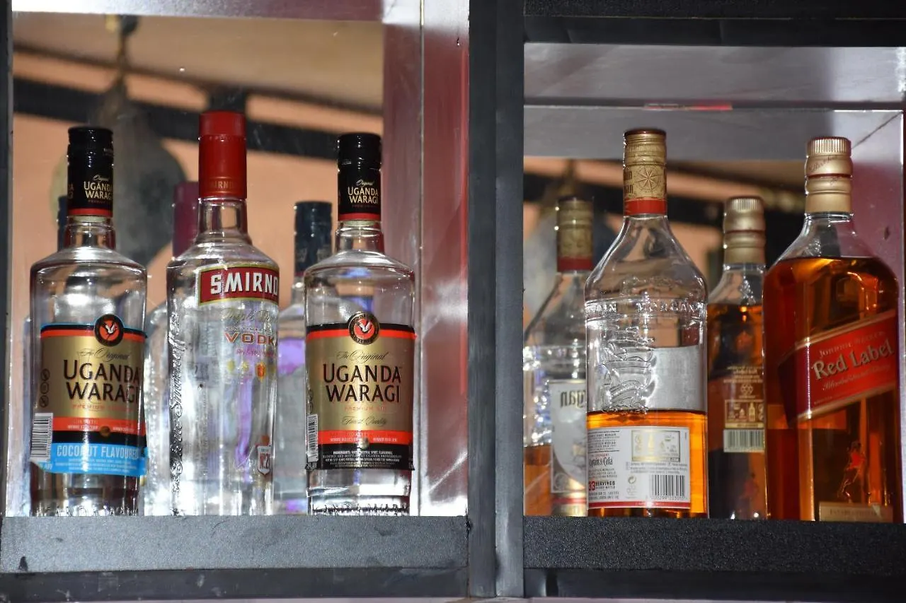 Pent House Inn Namugongo Kasiyirize Hotel